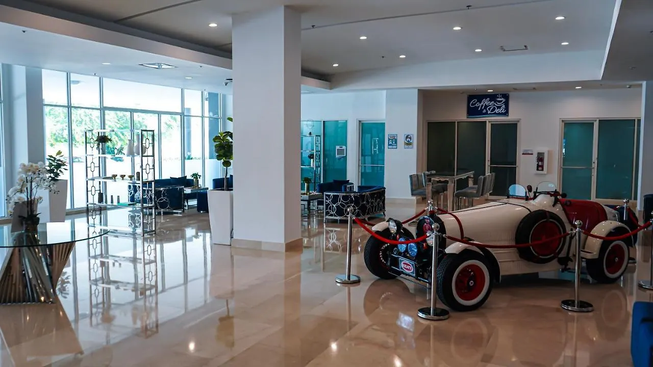 فندق Costa Bahia Hotel, Convention Center And Casino جويايانيلا